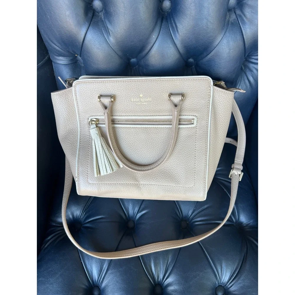 Kate Spade New York Beige Pebbled Leather Tassel Satchel Crossbody Bag PXRU6016